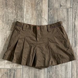 Urban Outfitters Pleased high rise shorts Sz. 7